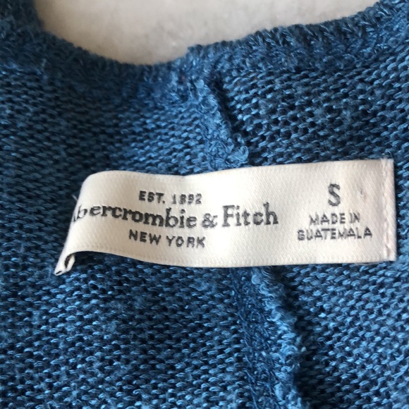 Abercrombie and Fitch Blue Wrap Front Sweater - Picture 5 of 5
